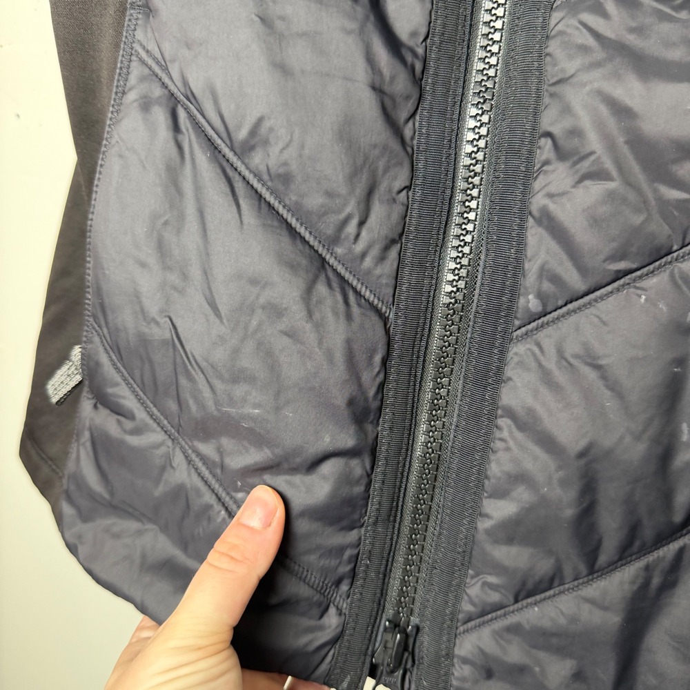 Athleta Black Zip Up Puffer Vest with Pockets Athleisure Sz S - Picture 7 of 10